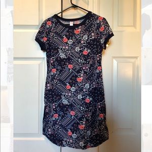 Dark blue rose pattern dress